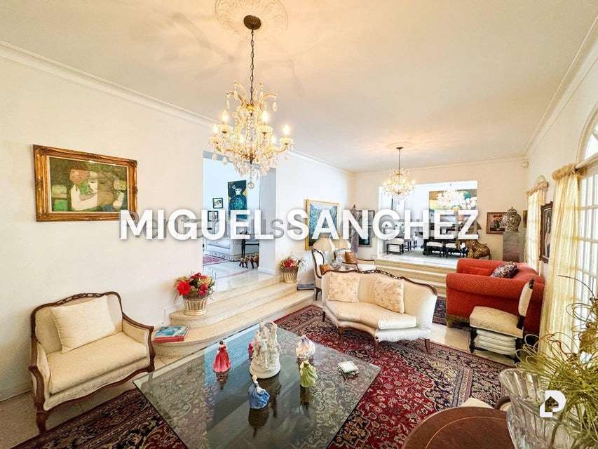Casa en San Luis, Caracas – 10