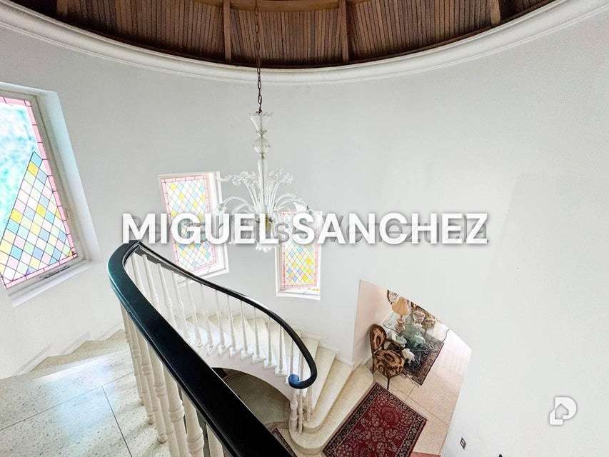 Casa en San Luis, Caracas – 27