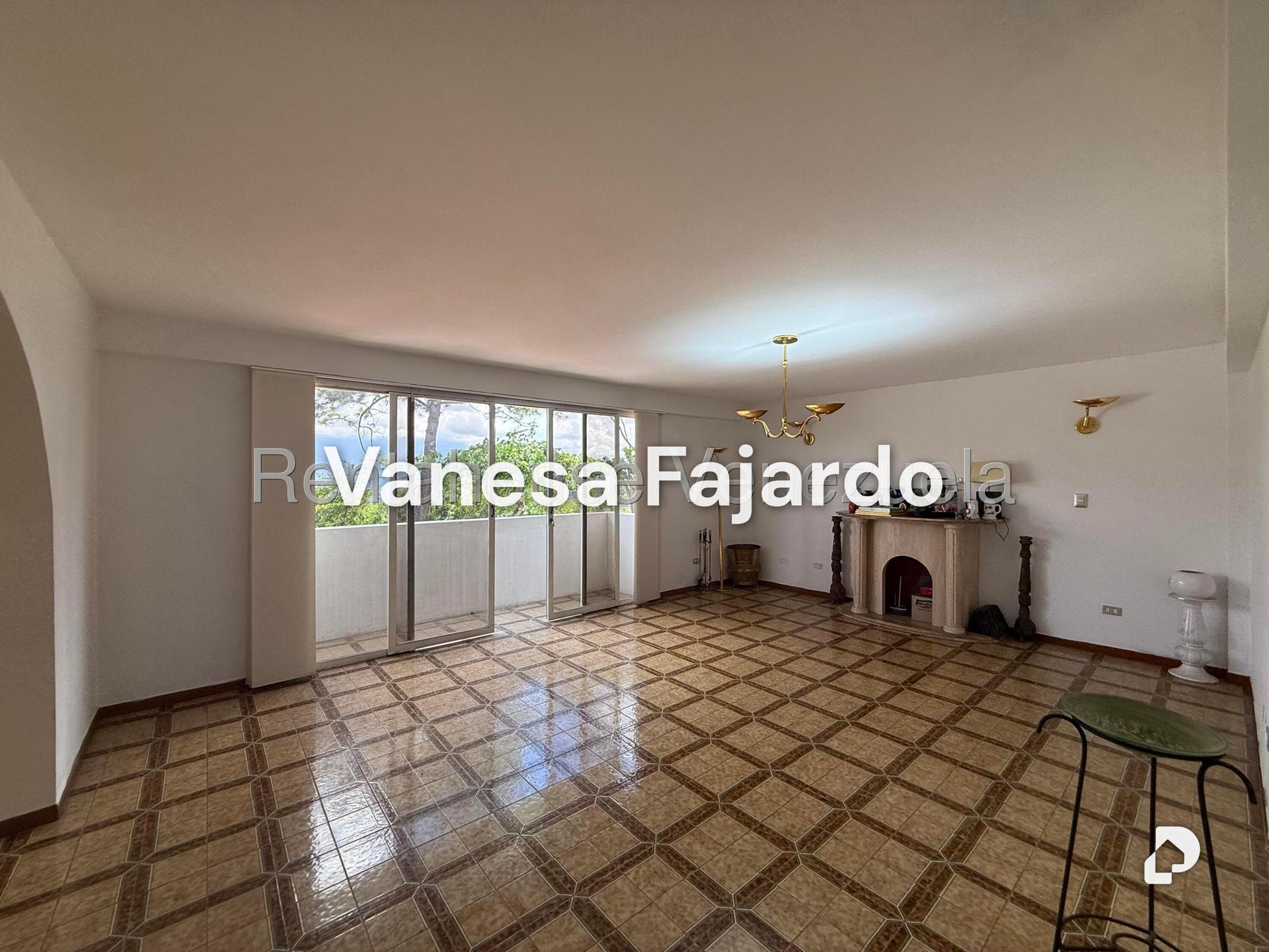 Casa en Alto Prado, Caracas – 5