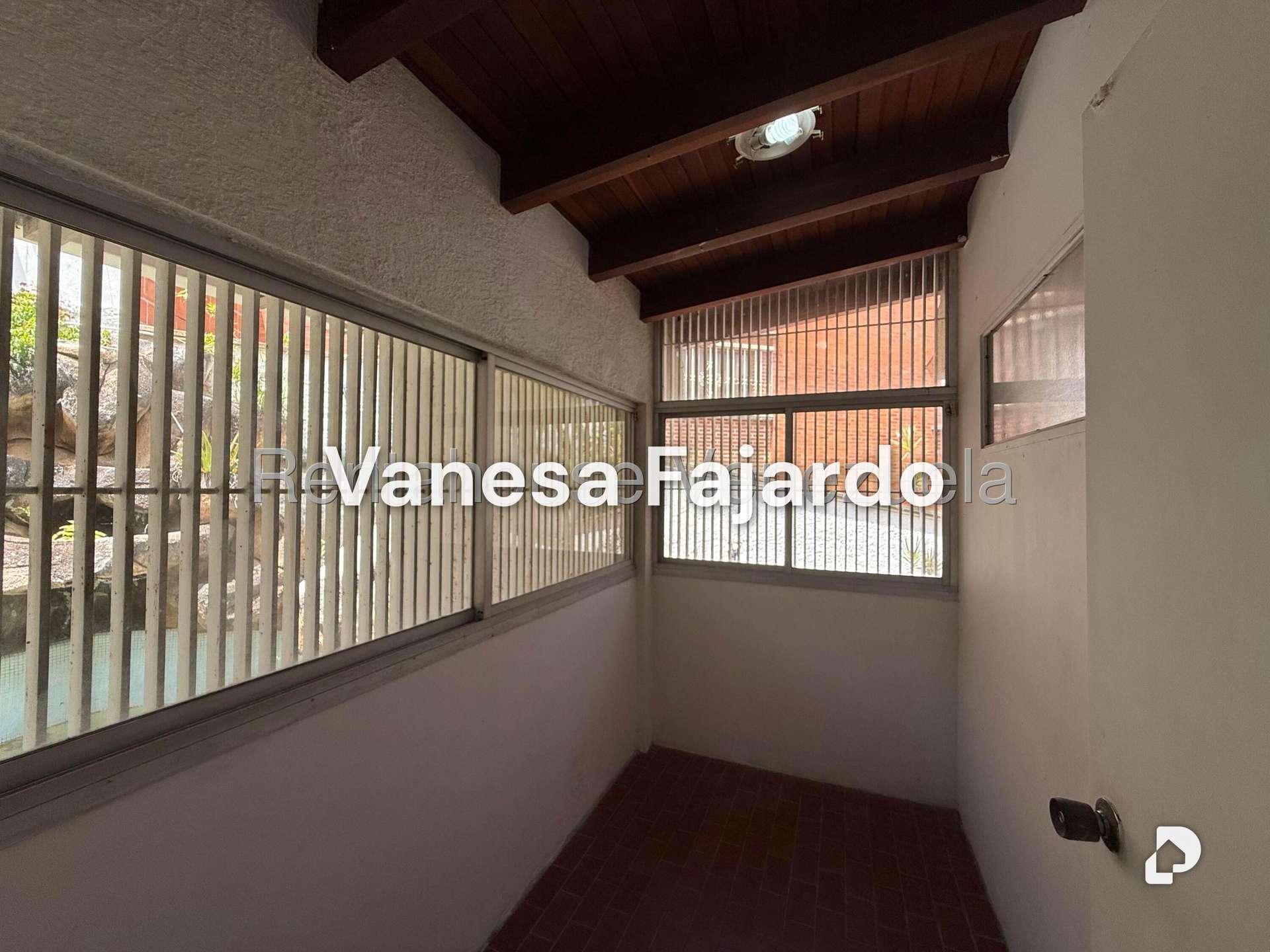 Casa en Alto Prado, Caracas – 20