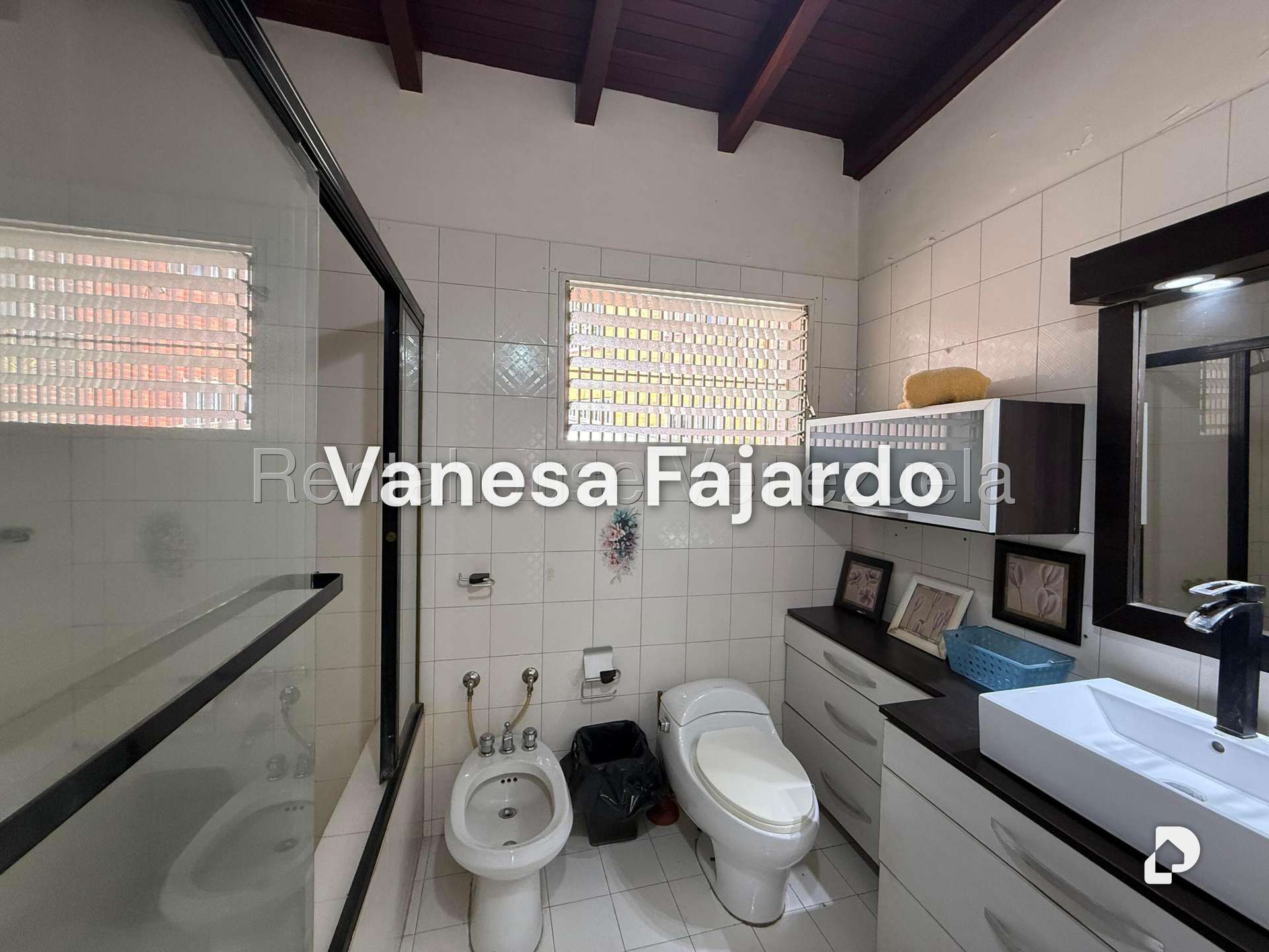 Casa en Alto Prado, Caracas – 28