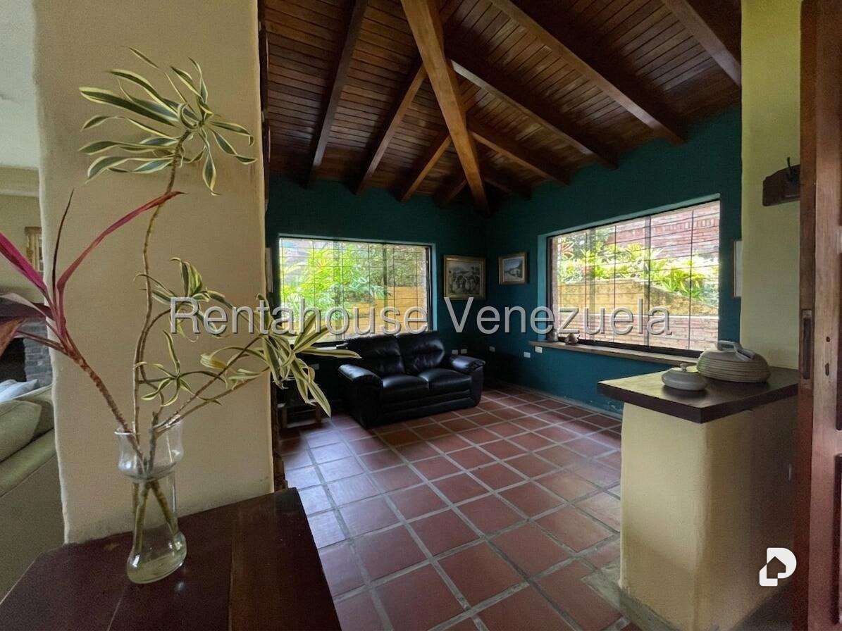 Casa en Los Guayabitos, Caracas – 17