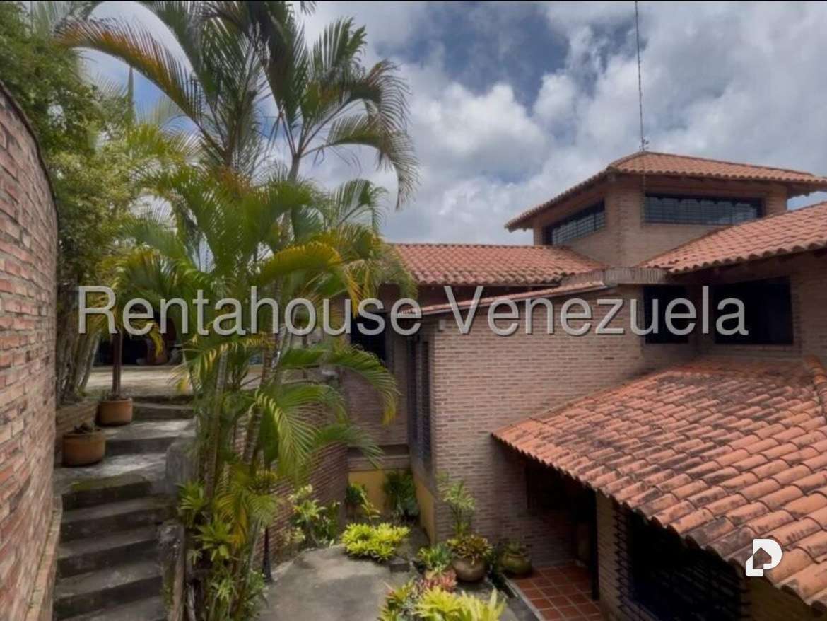 Casa en Los Guayabitos, Caracas – 19