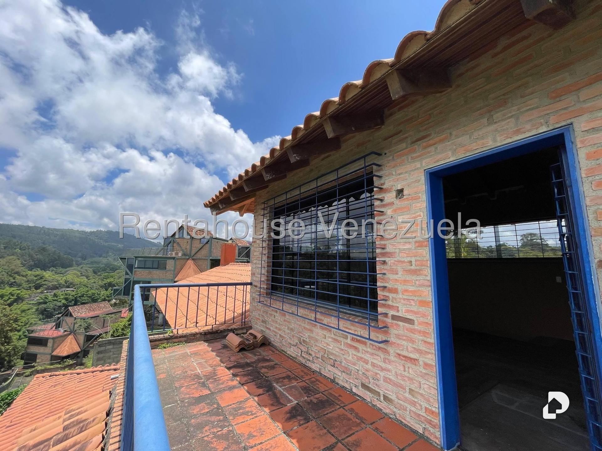 Casa en Los Guayabitos, Caracas – 2