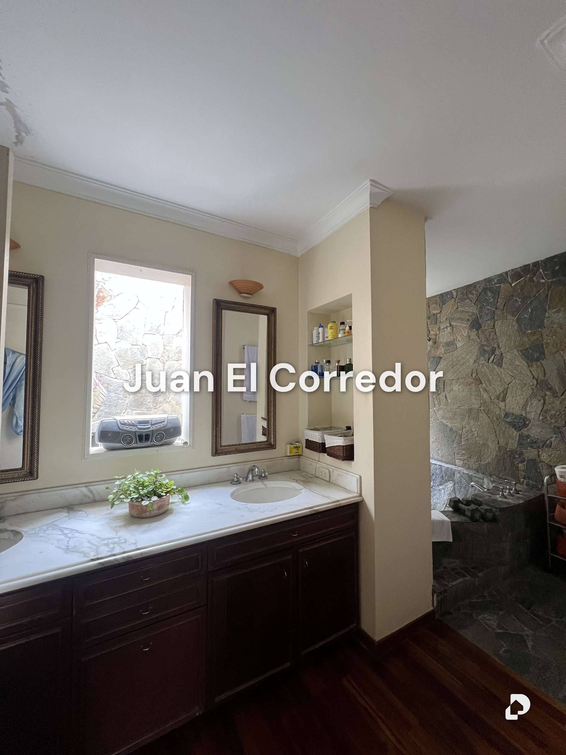 House in Altamira, Caracas – 5