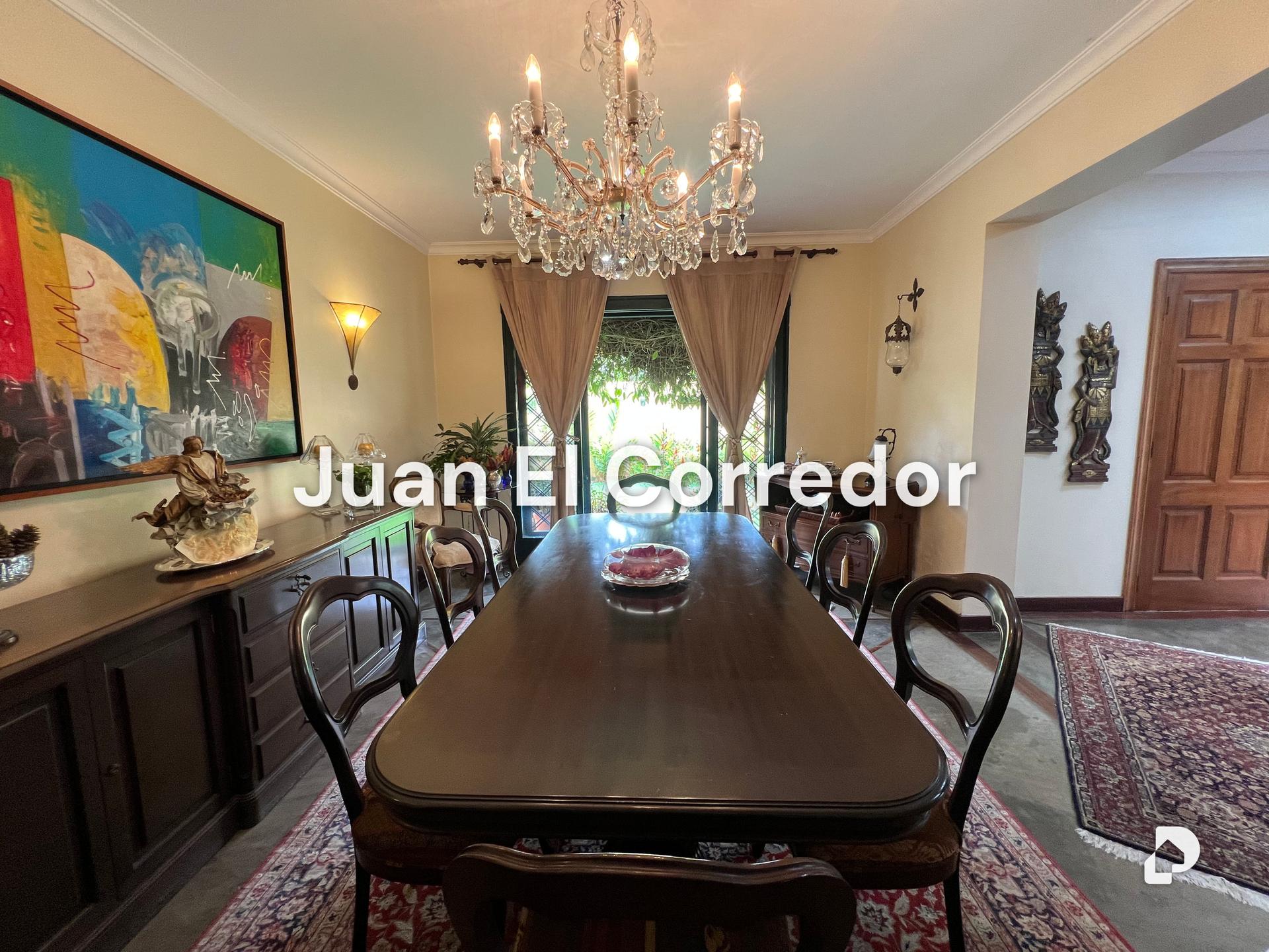House in Altamira, Caracas – 2