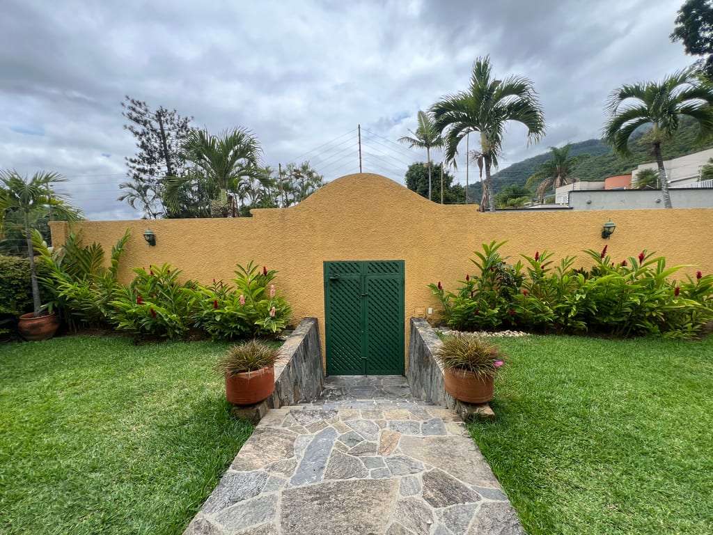 Casa en Altamira, Caracas - 1