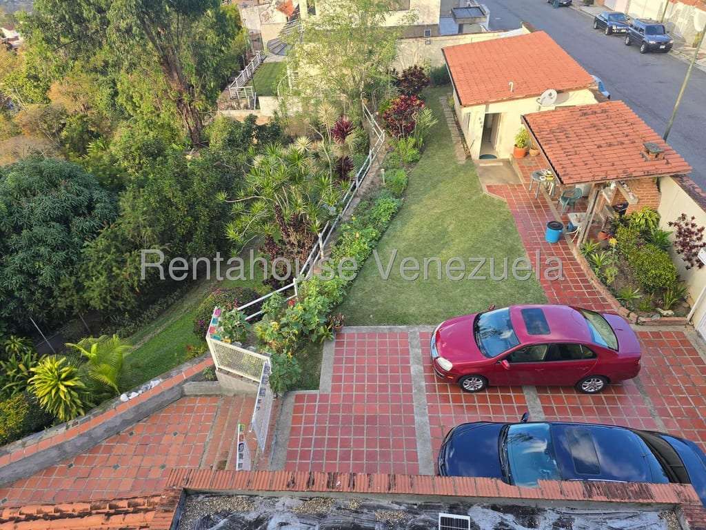 House in Los Naranjos (del Cafetal), Caracas - 1
