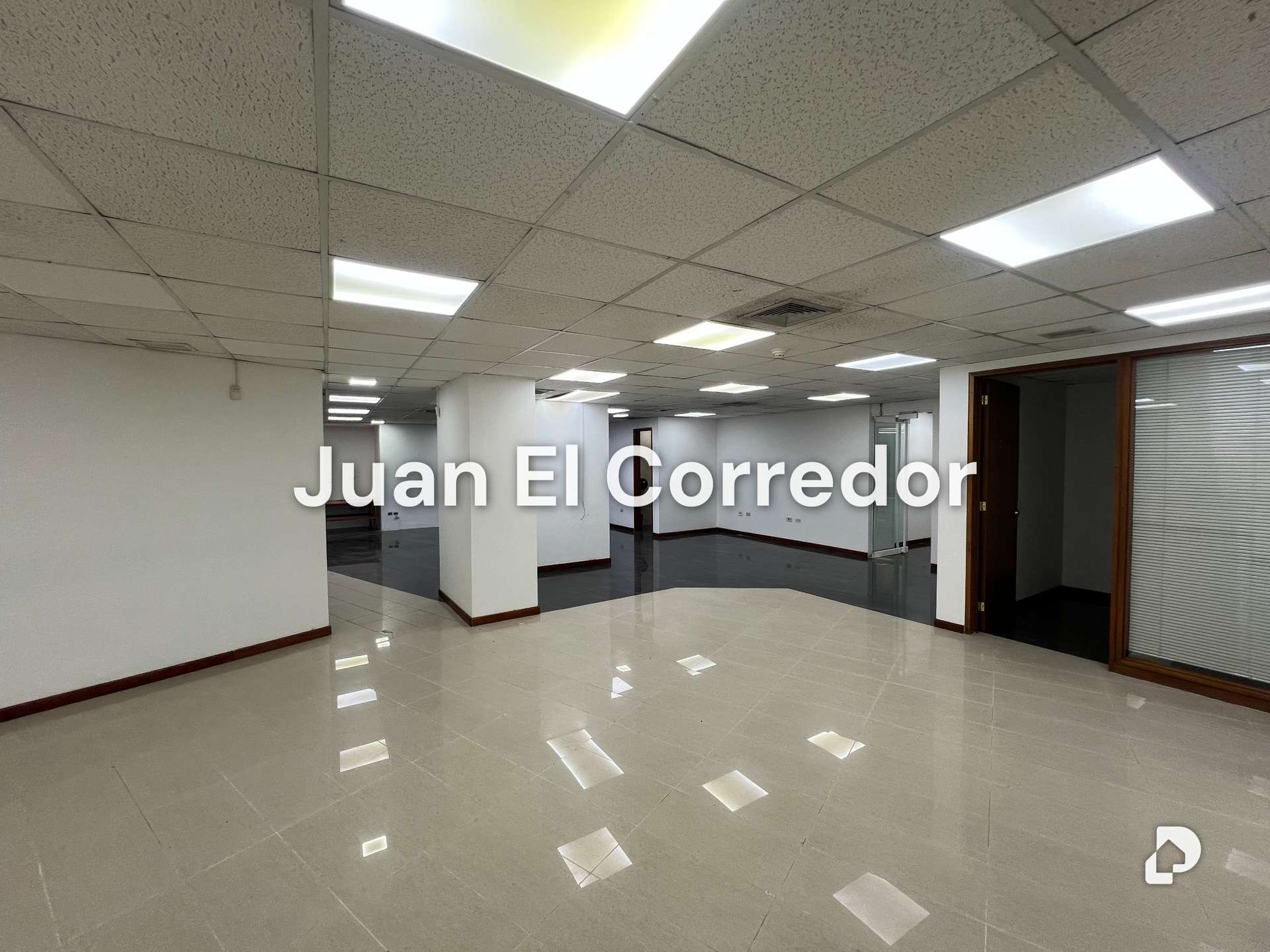 Oficina en Chuao, Caracas – 7