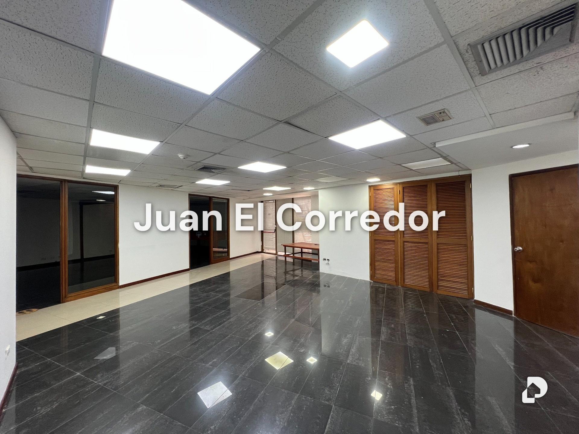 Oficina en Chuao, Caracas – 5