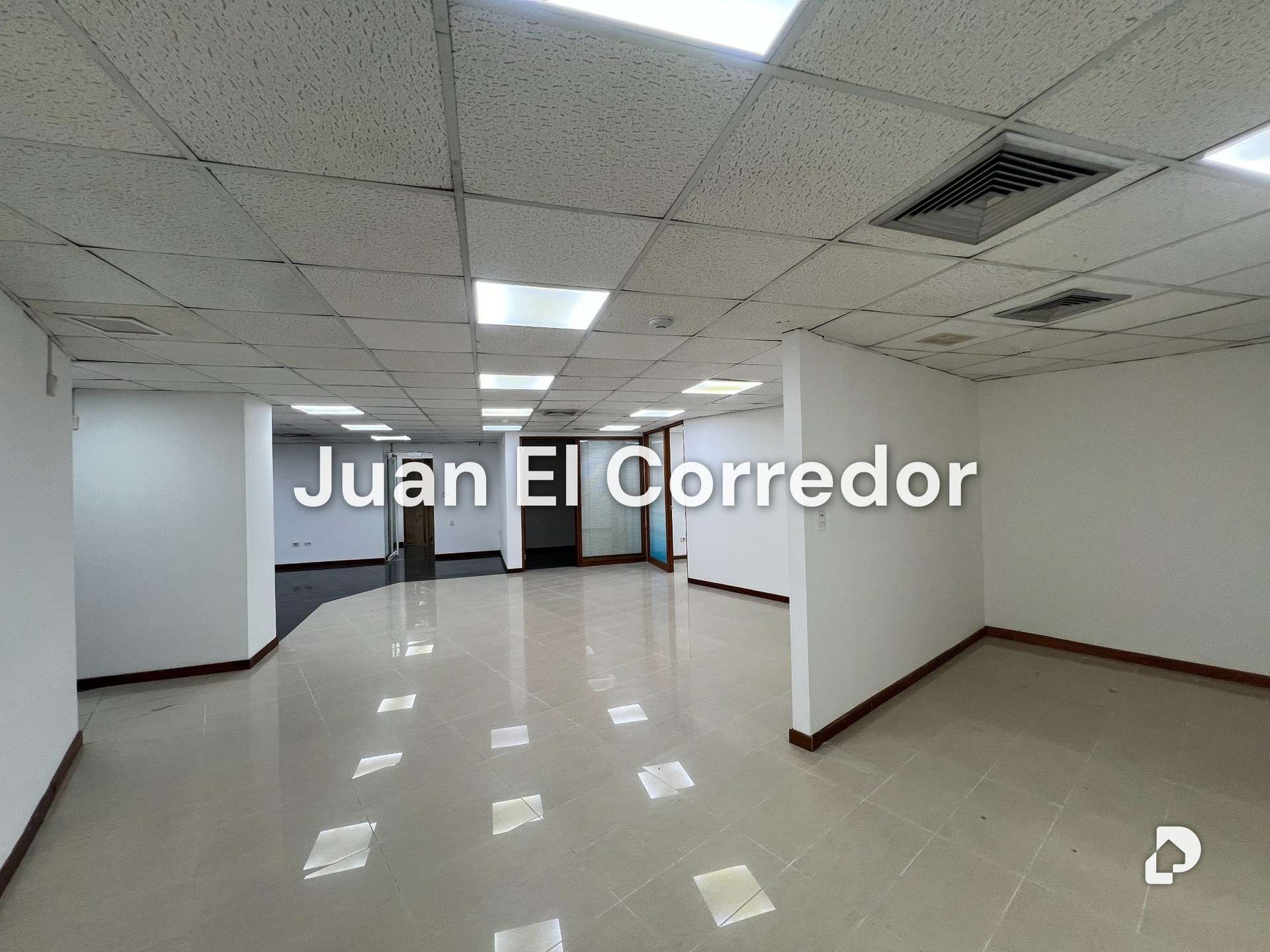 Oficina en Chuao, Caracas – 2