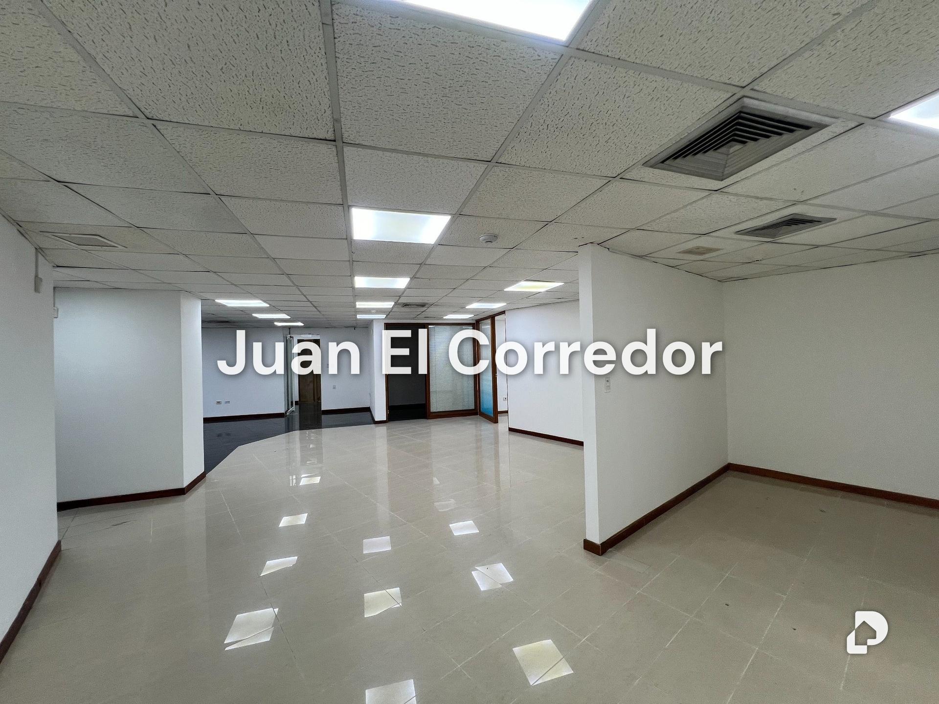 Oficina en Chuao, Caracas – 2