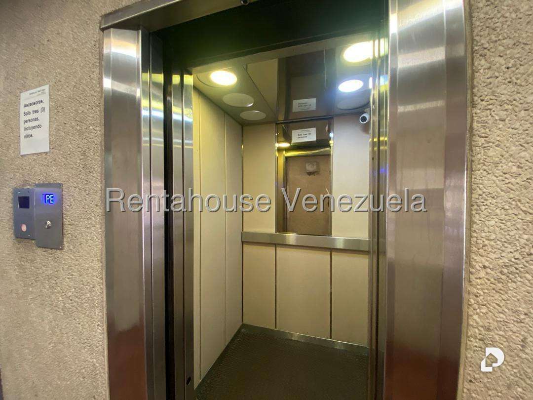 Apartamento en Valle Abajo, Caracas – 14