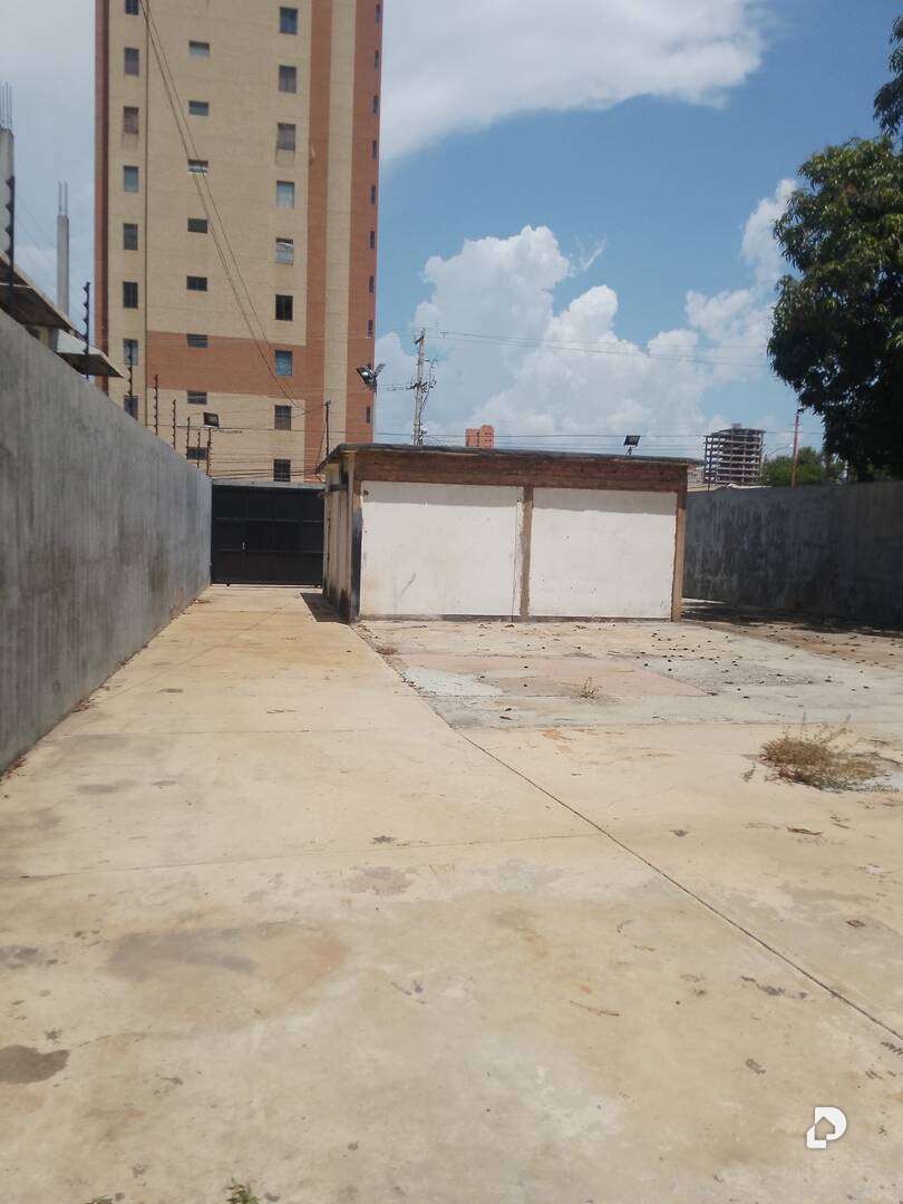 Local comercial en Avenida Cecilio Acosta, Maracaibo – 4