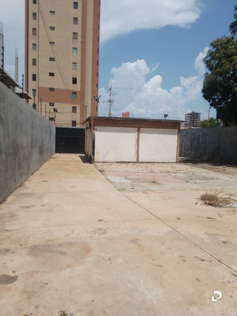 Local comercial en Avenida Cecilio Acosta, Maracaibo – 4