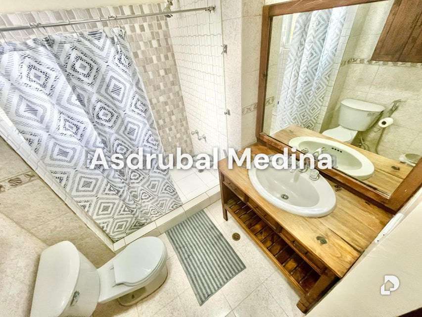 Apartamento en La Florida, Caracas – 10