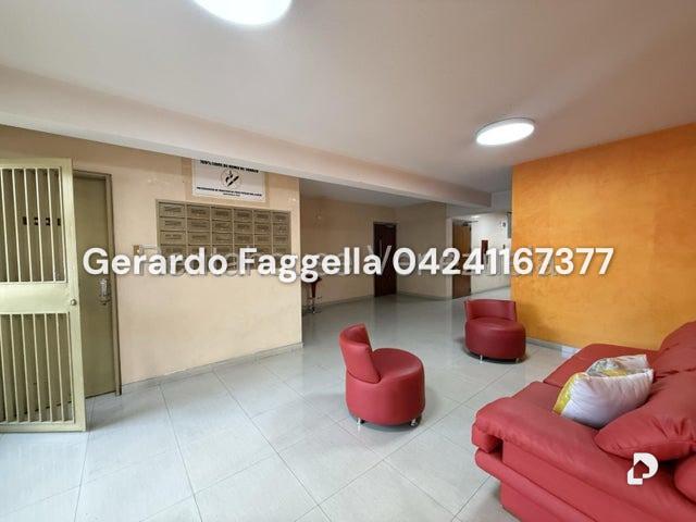 Apartamento en Macaracuay, Caracas – 2