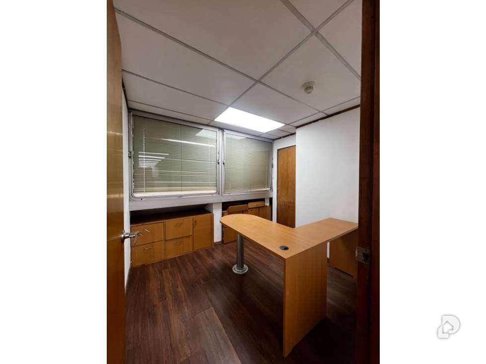 Oficina en Chuao, Caracas – 11