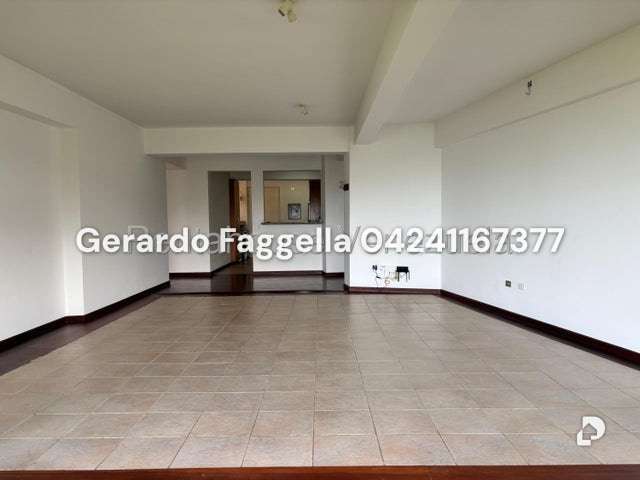 Apartment in Urbanización Villa Nueva del Hatillo, Caracas – 8