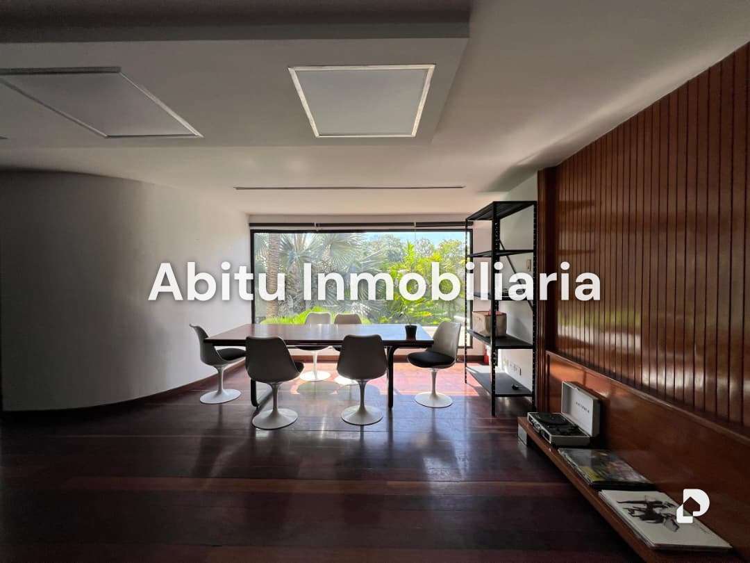 House in Altamira, Caracas – 17