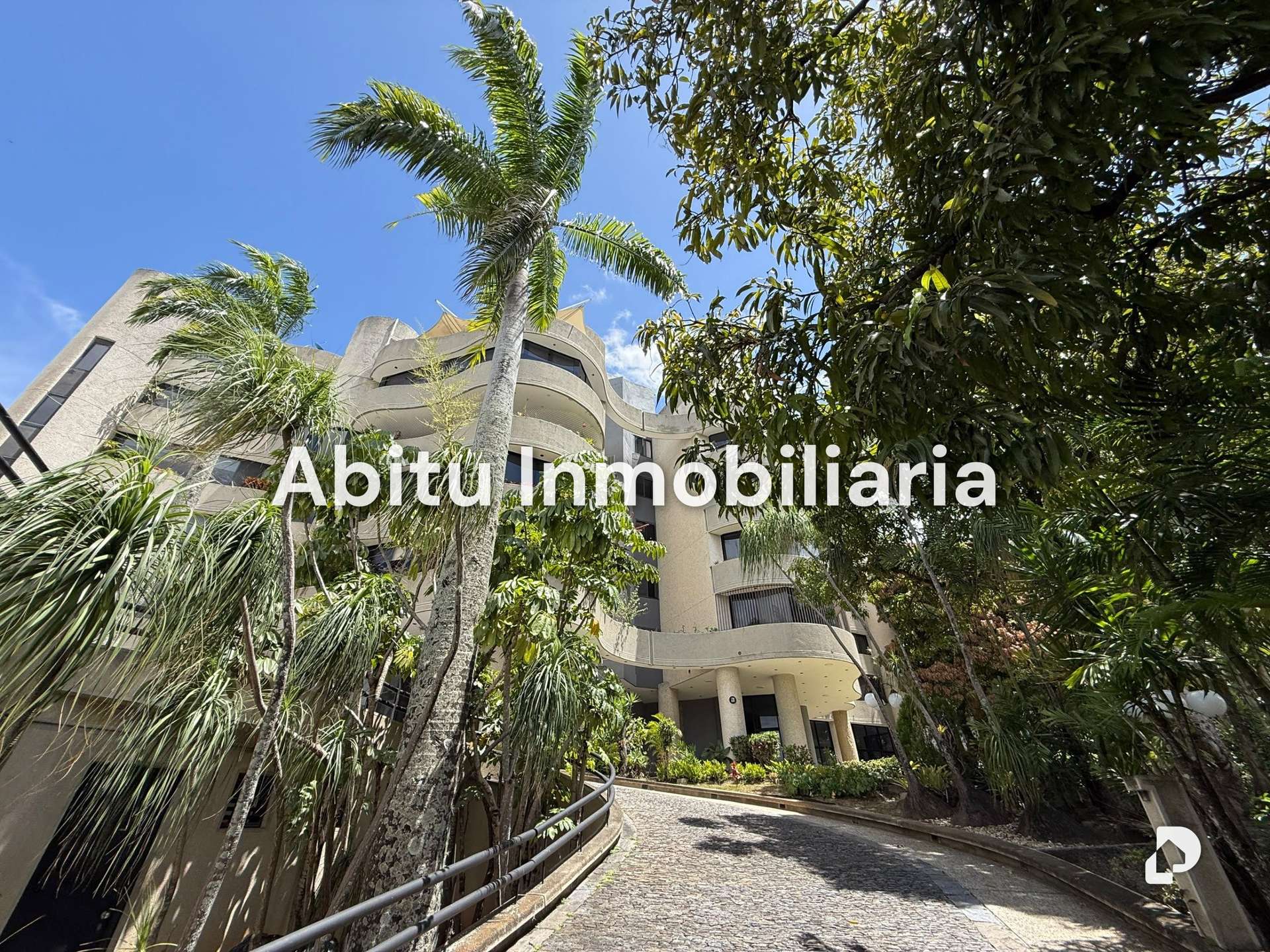 Apartamento en Altamira, Caracas – 24
