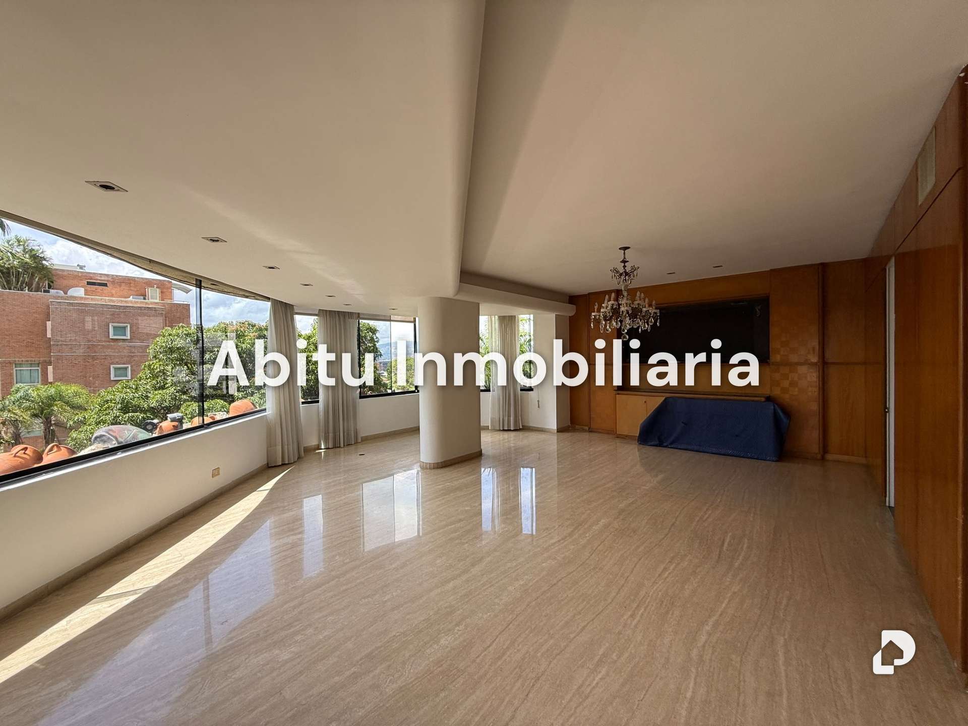 Apartamento en Altamira, Caracas – 10