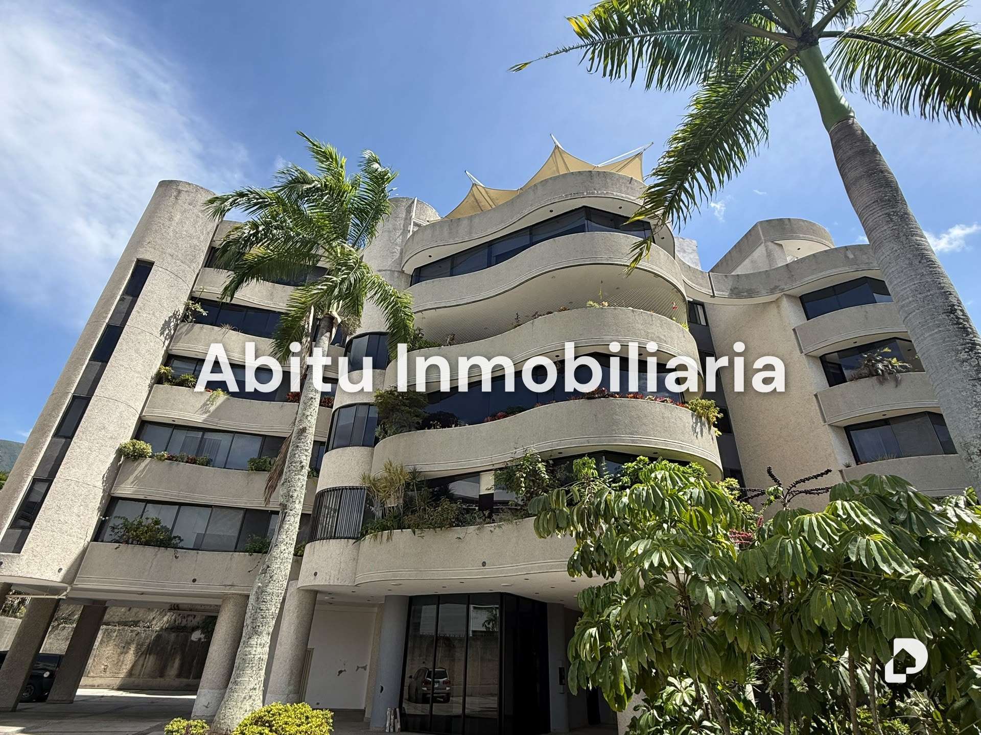 Apartamento en Altamira, Caracas – 1