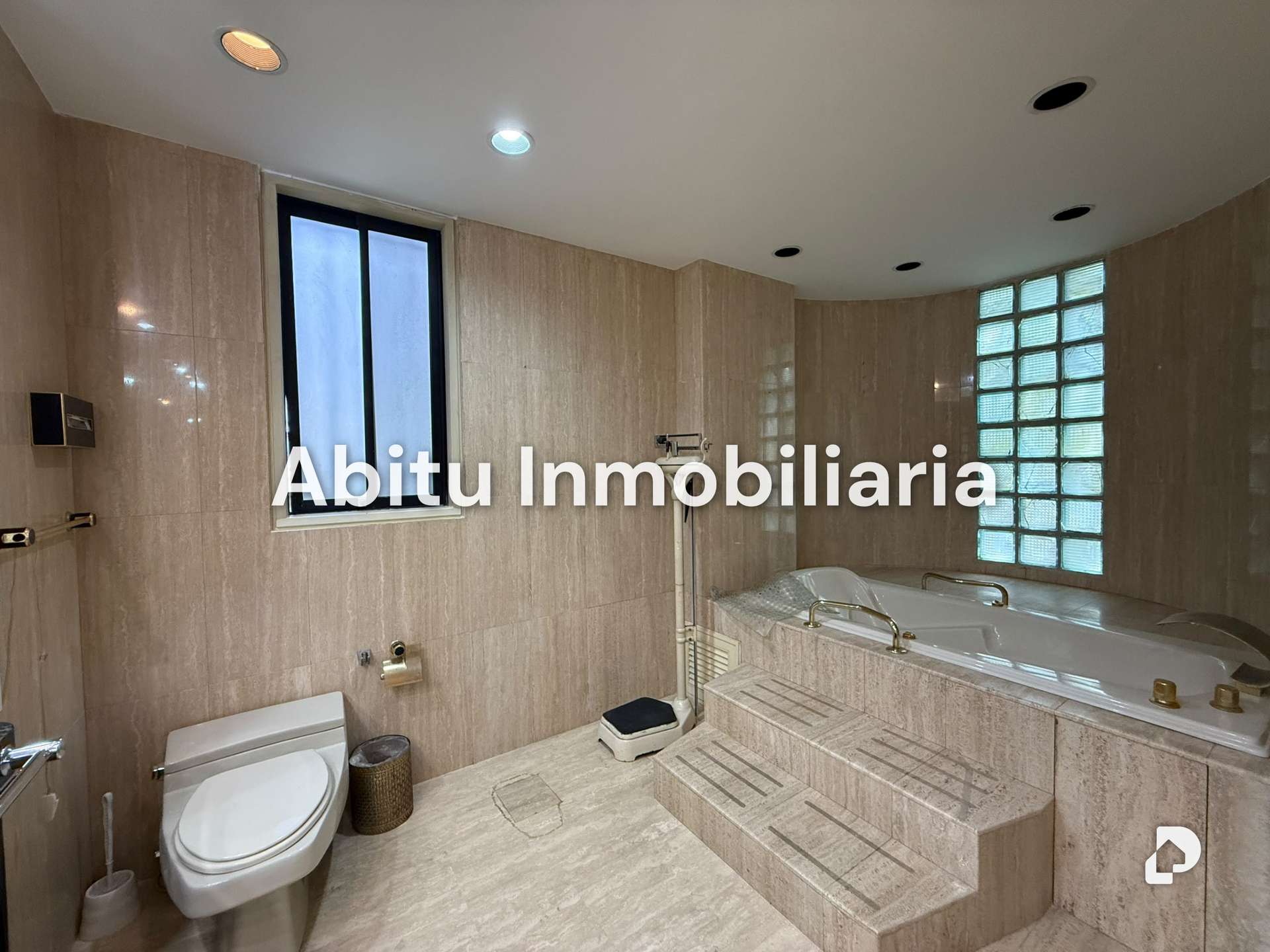 Apartamento en Altamira, Caracas – 22