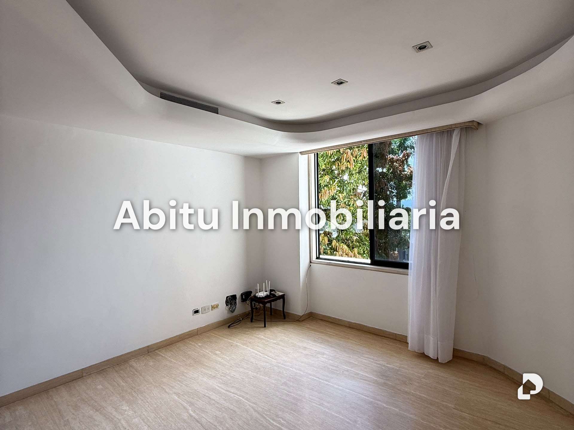 Apartamento en Altamira, Caracas – 18
