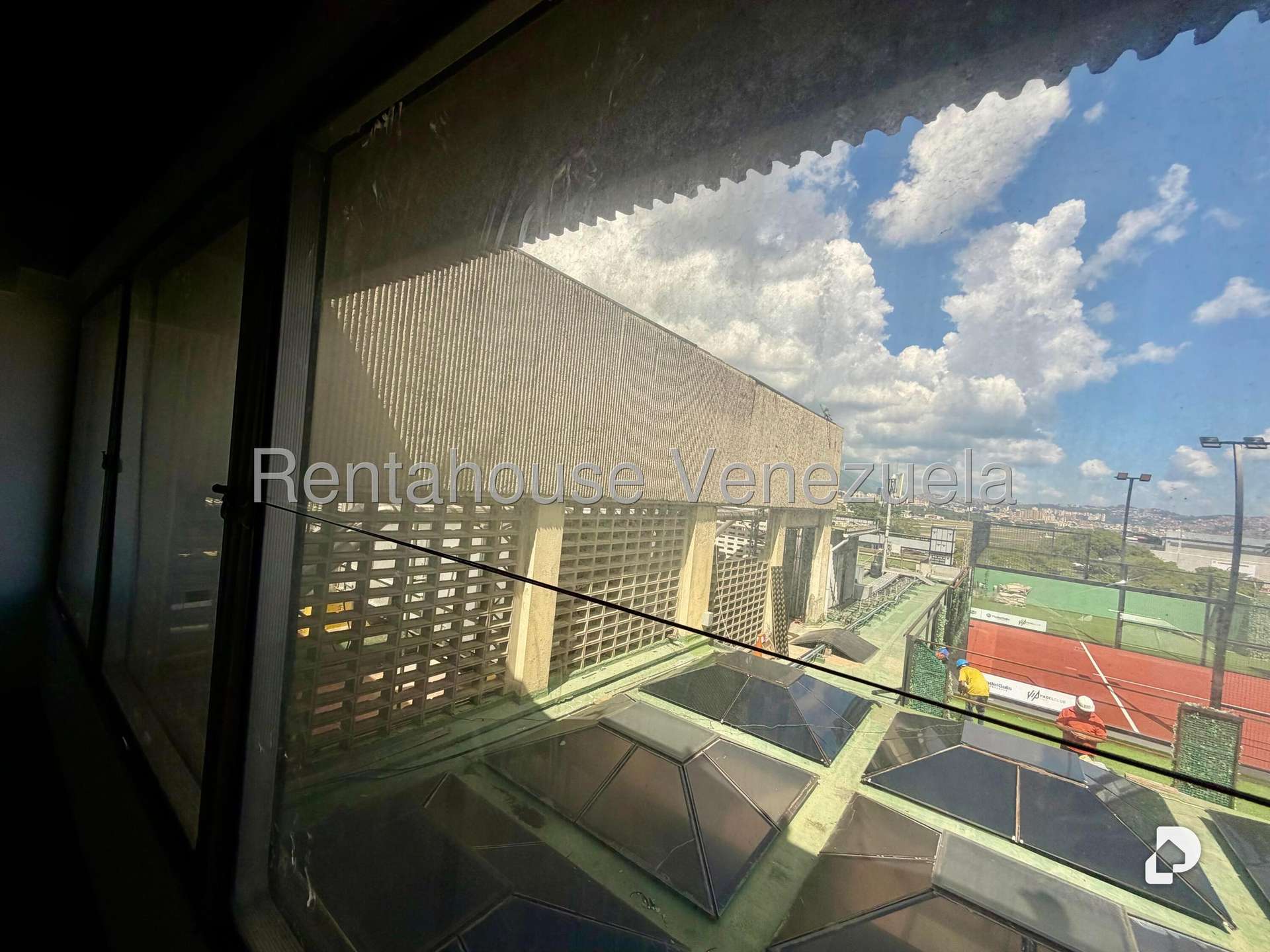 Oficina en Chuao, Caracas – 14