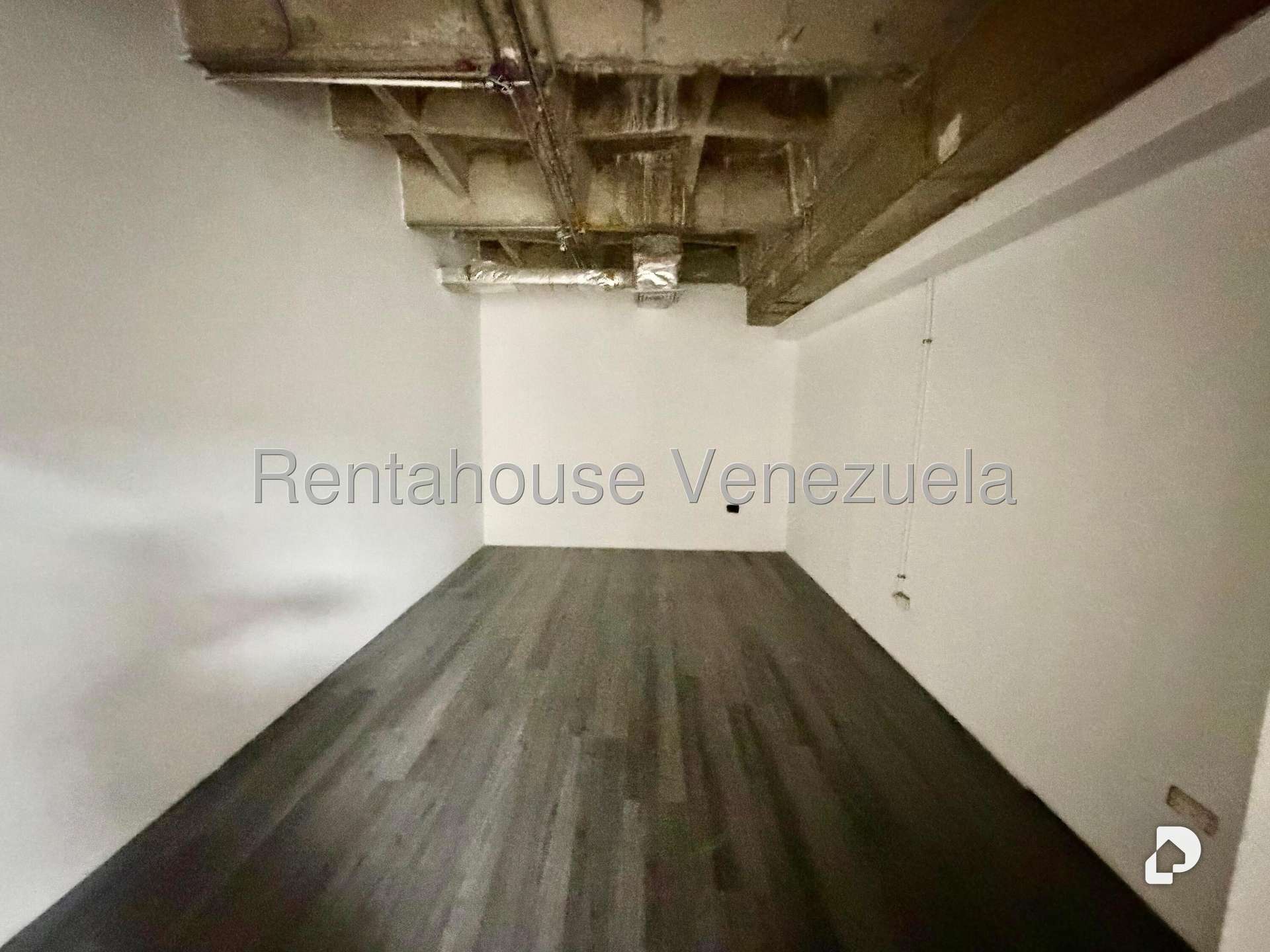 Oficina en Chuao, Caracas – 6