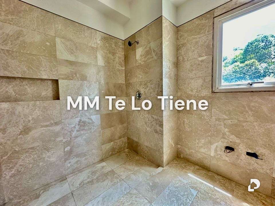 Apartamento en Los Palos Grandes, Caracas – 19