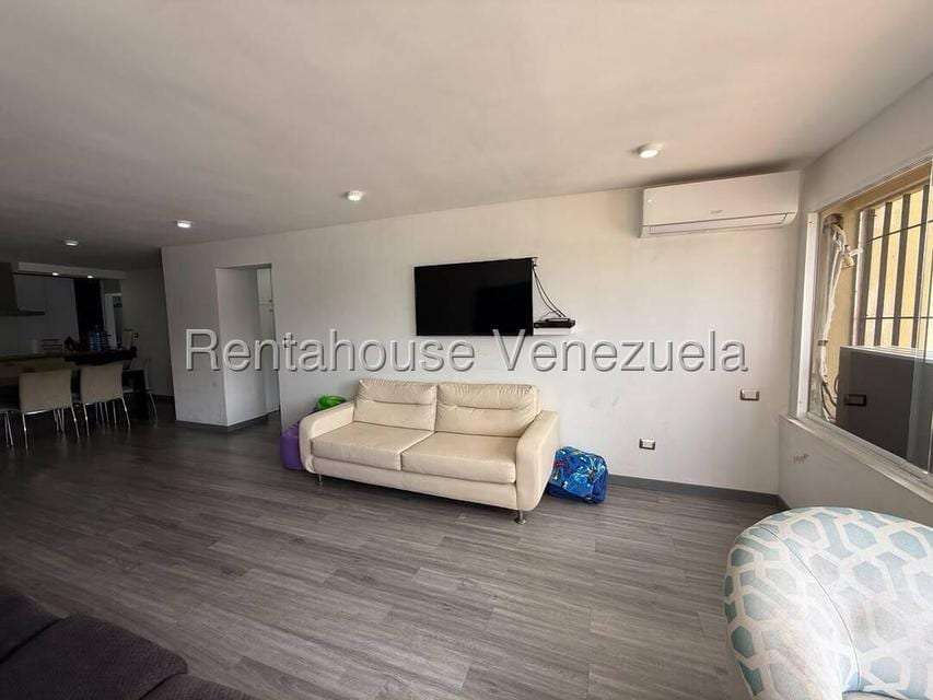 Apartamento en El Cigarral, Caracas