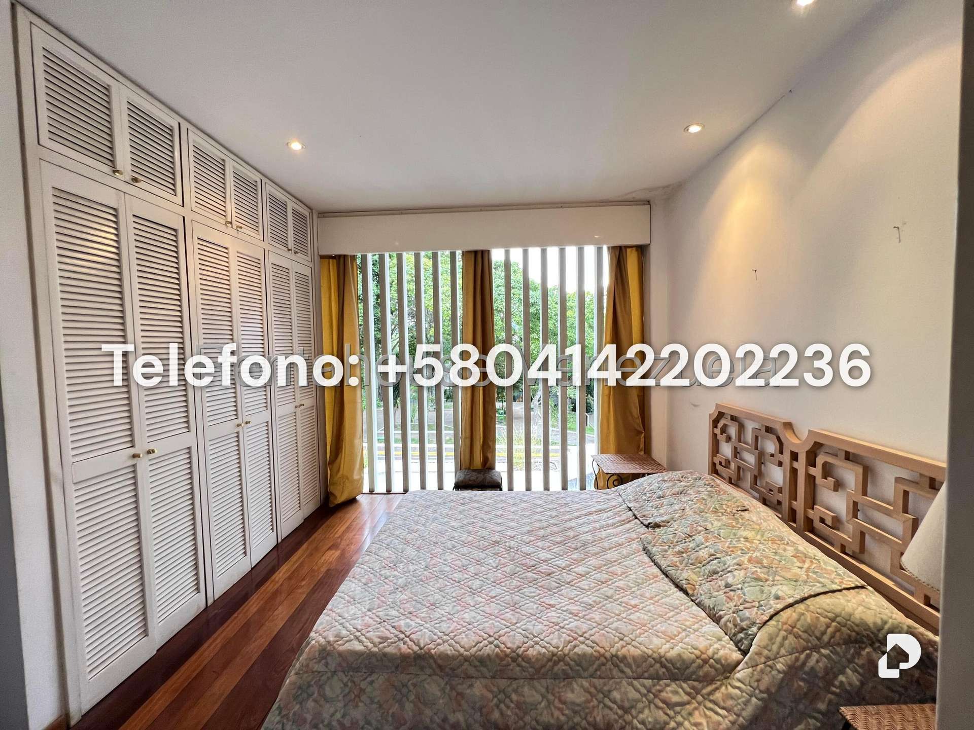 Casa en Santa Inés, Caracas – 24