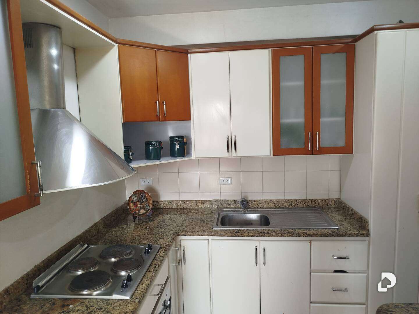 Apartamento en Avenida Cecilio Acosta, Maracaibo – 5