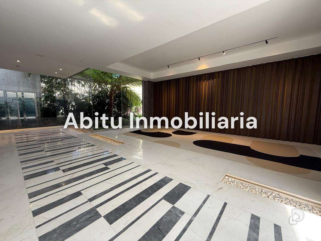 Apartamento en Altamira, Caracas – 13