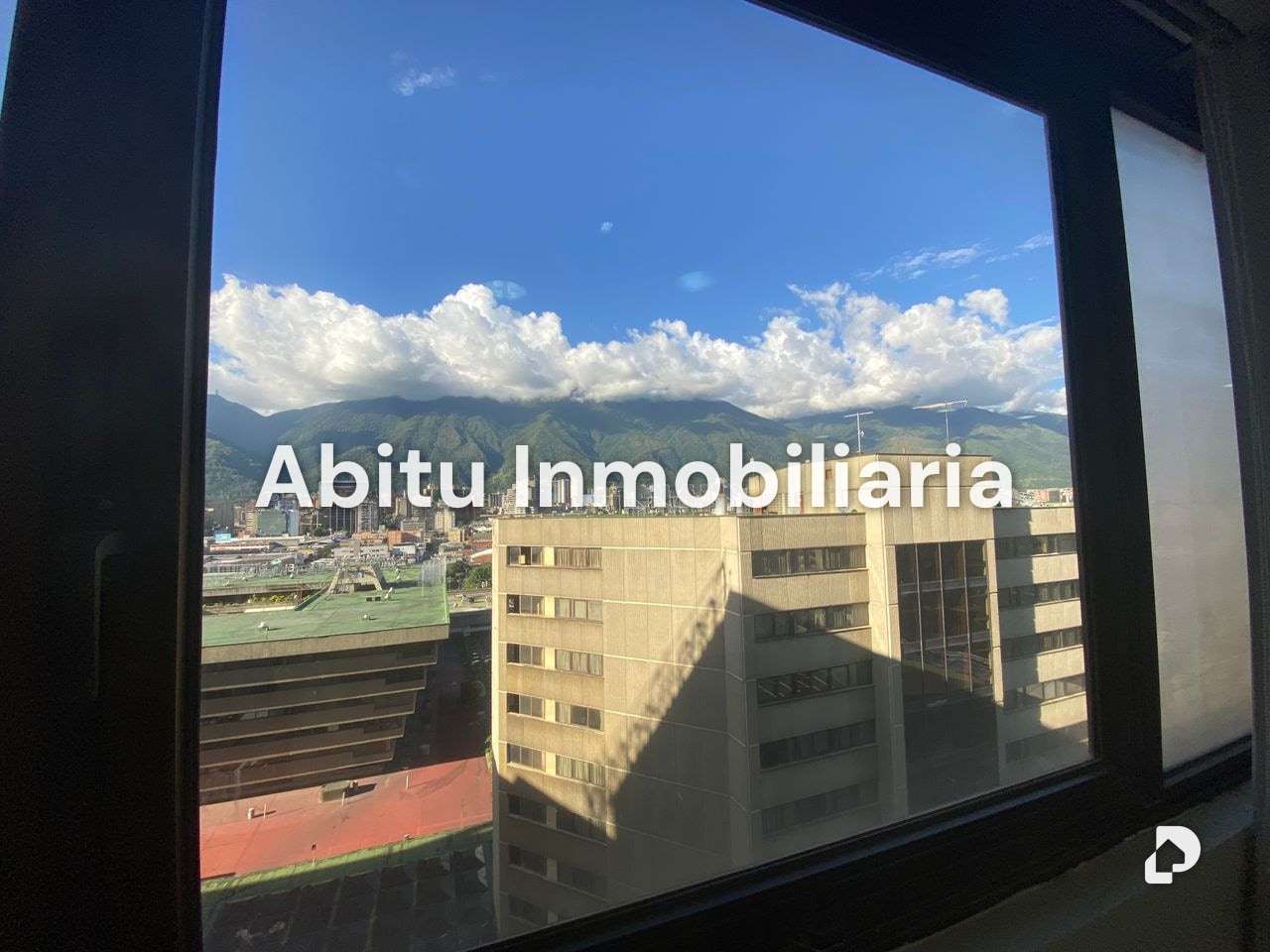 Oficina en Chuao, Caracas – 4