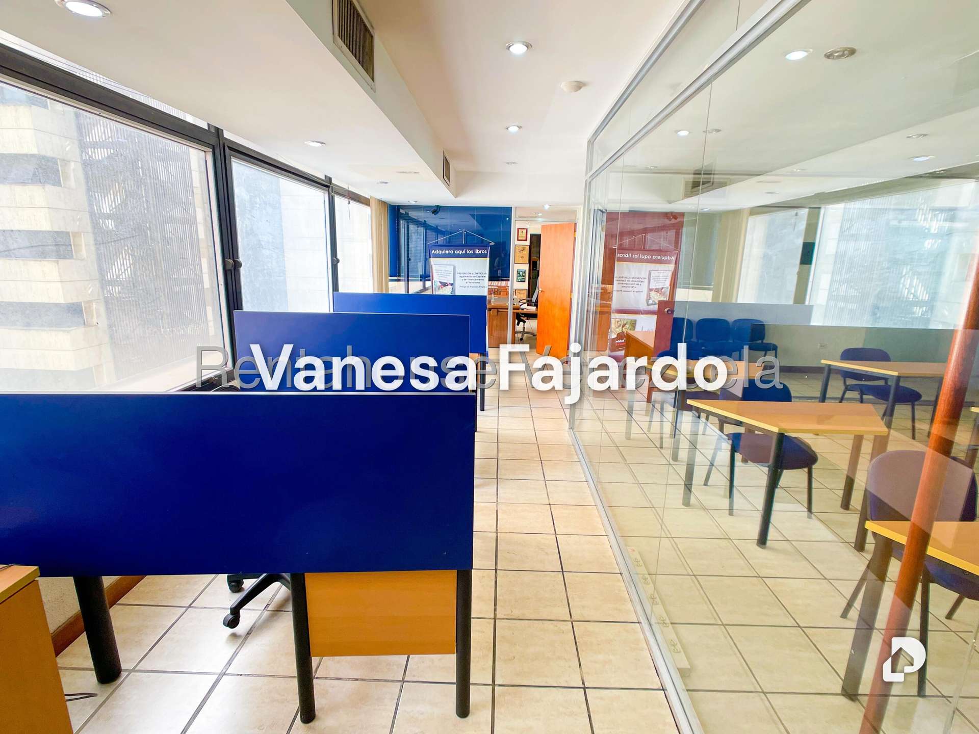 Oficina en El Rosal, Caracas – 11