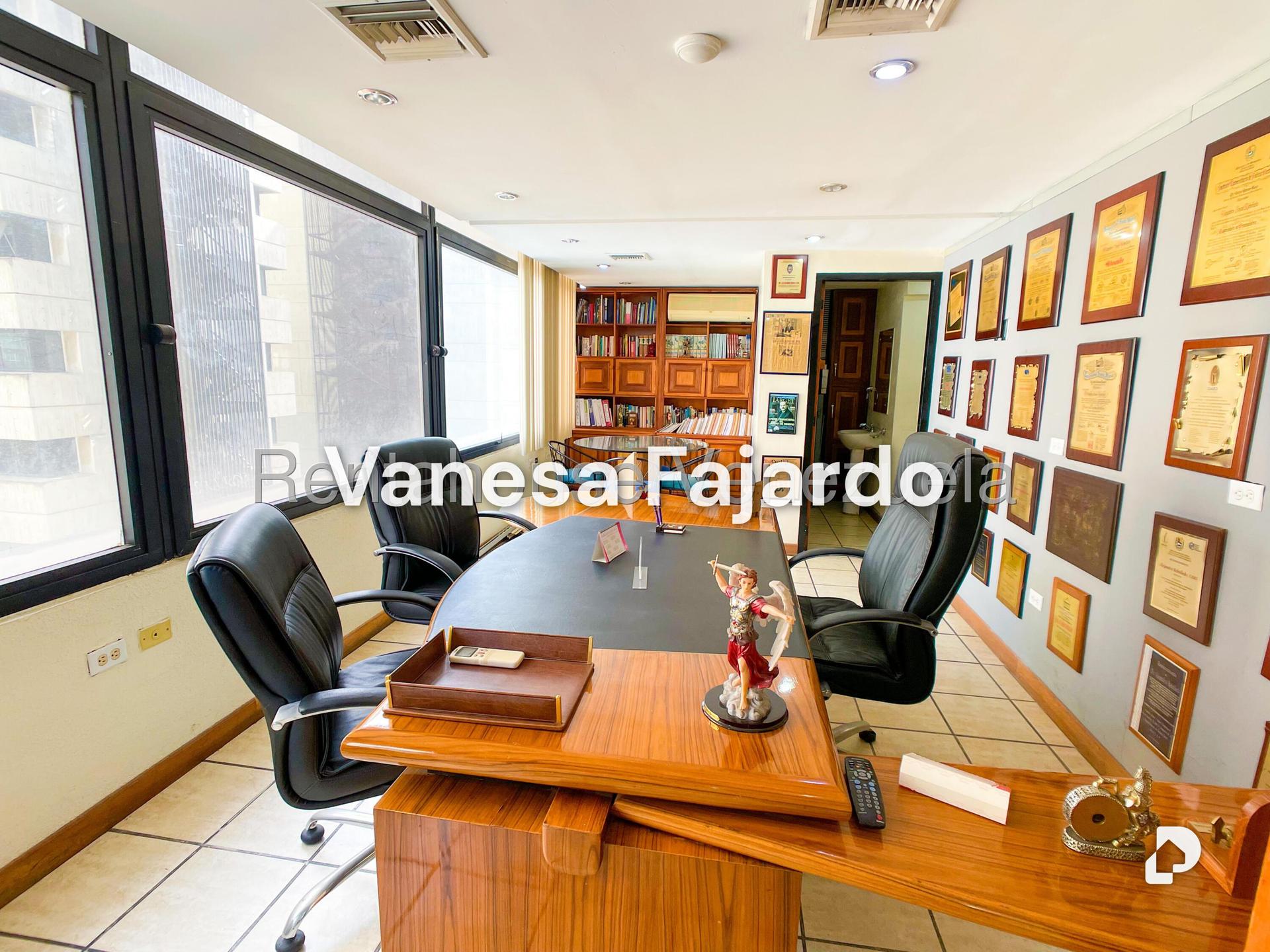 Oficina en El Rosal, Caracas – 1
