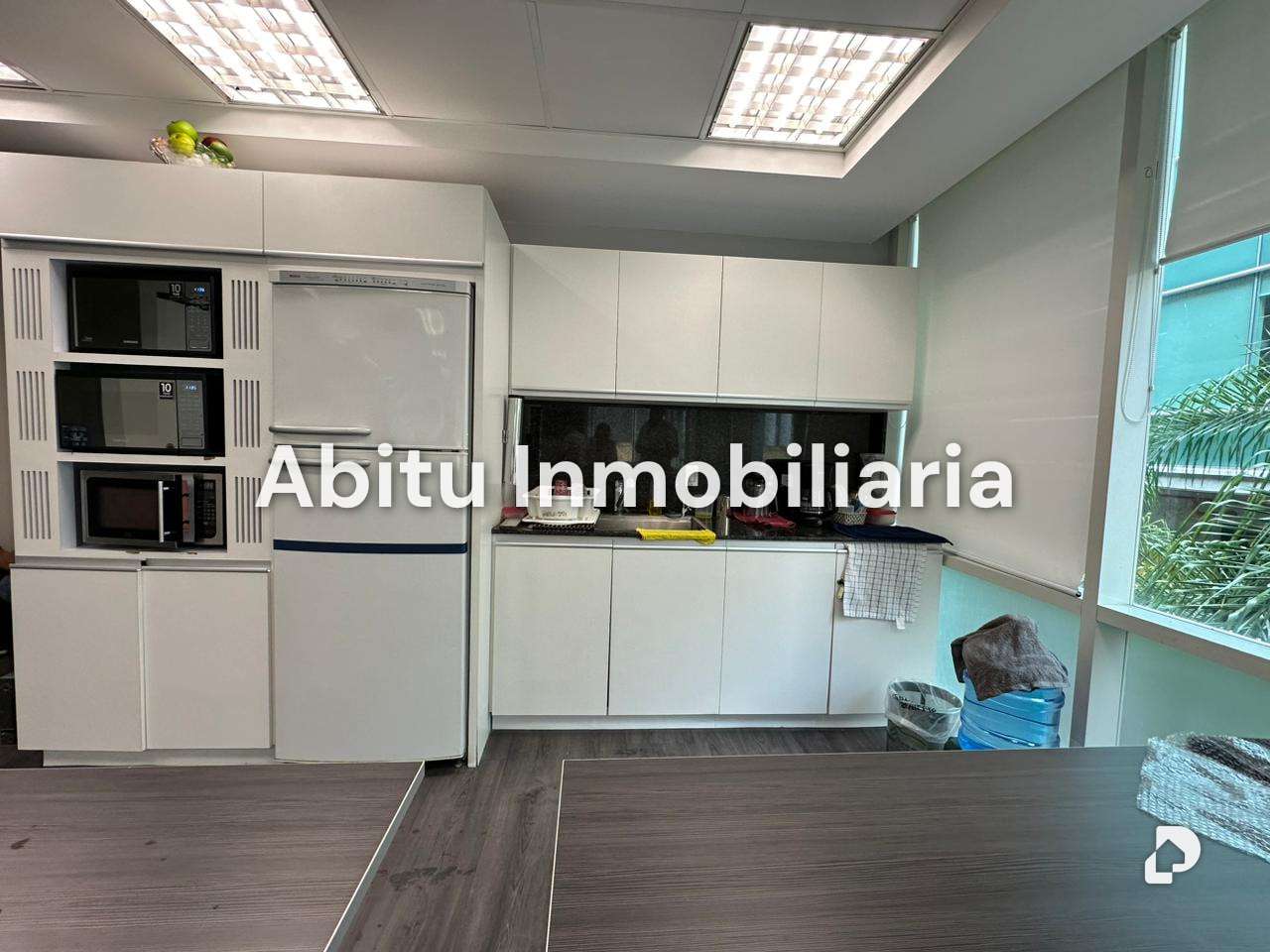 Oficina en Boleíta Norte, Caracas – 11