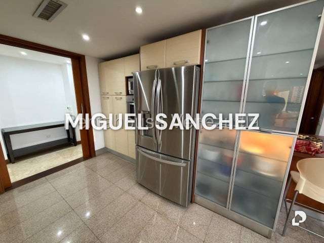 Apartamento en La Tahona, Caracas – 10