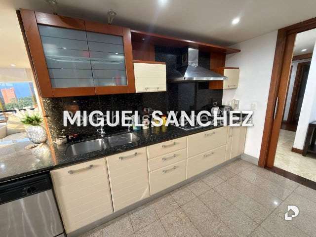 Apartamento en La Tahona, Caracas – 11