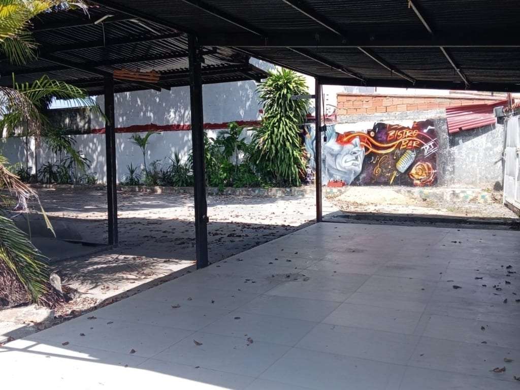 Local comercial en La Floresta, Maracay - 1