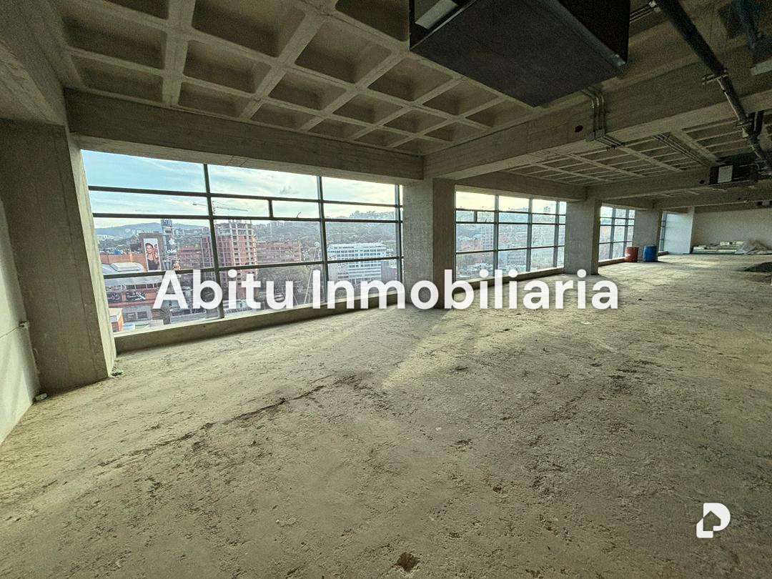 Oficina en Las Mercedes, Caracas – 7