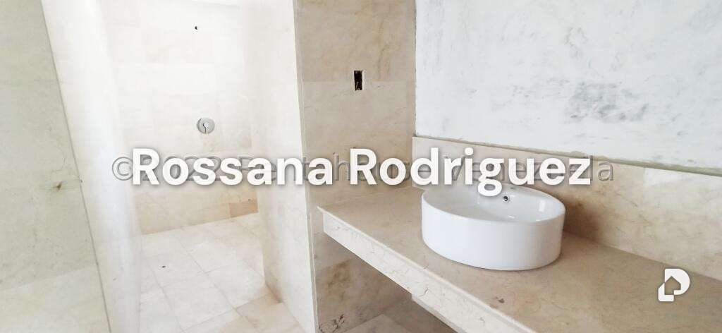 Apartamento en Campo Alegre, Caracas – 22