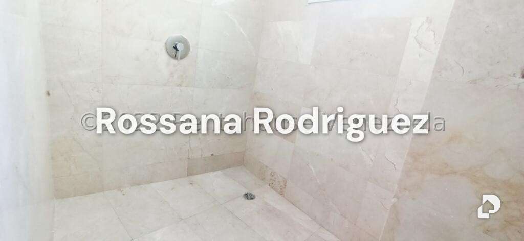 Apartamento en Campo Alegre, Caracas – 23