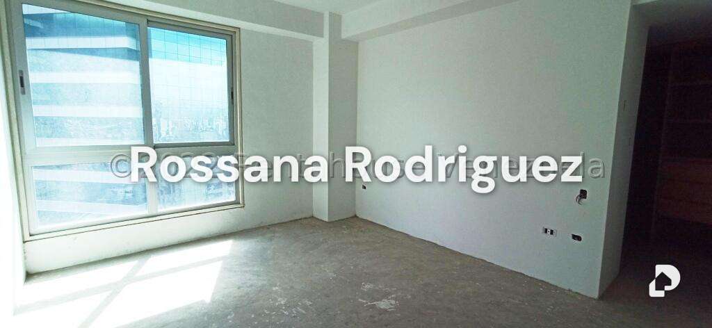 Apartamento en Campo Alegre, Caracas – 19