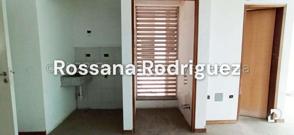 Apartamento en Campo Alegre, Caracas – 12