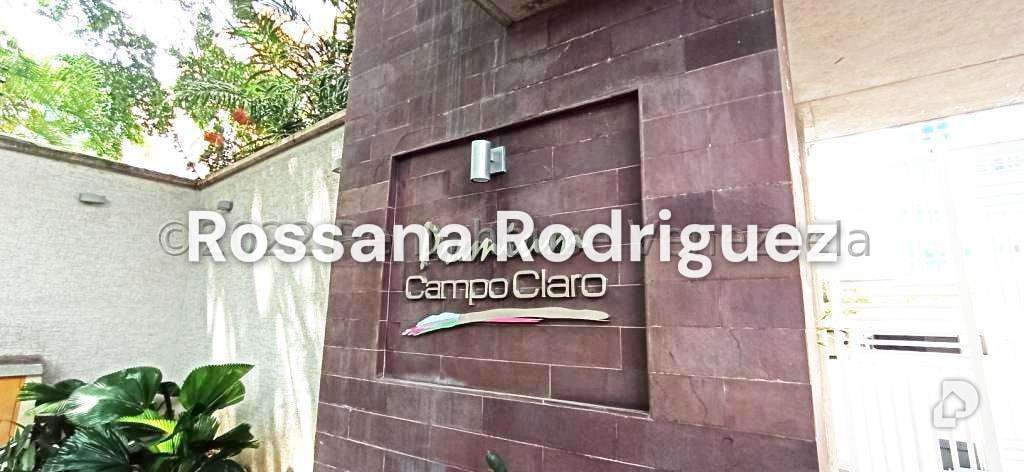 Apartamento en Campo Alegre, Caracas – 2