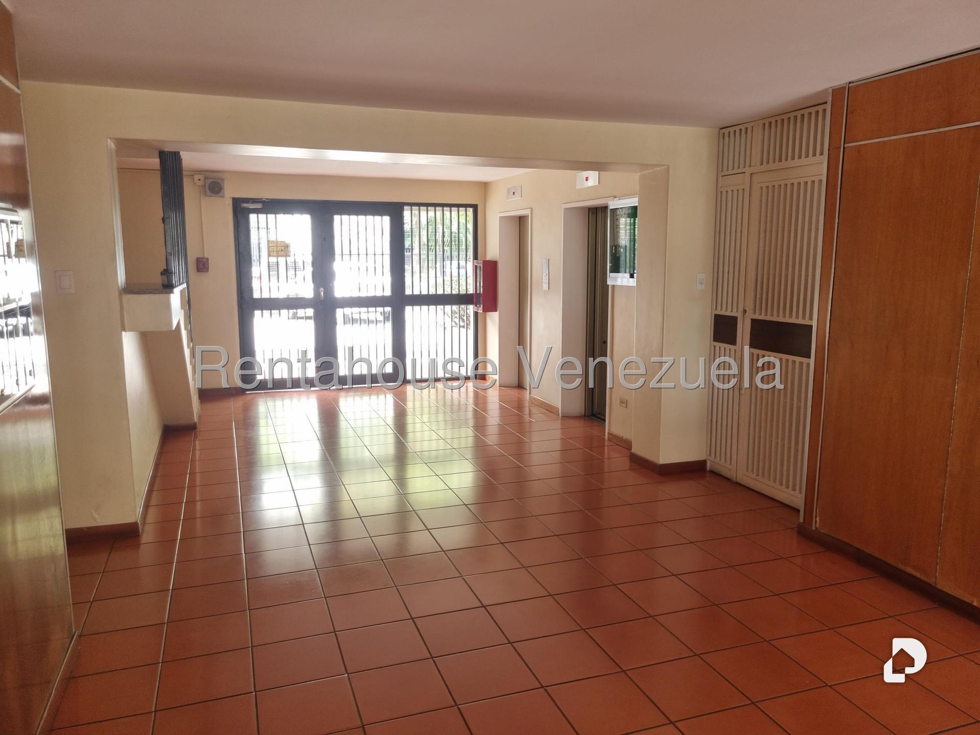 Apartamento en Chuao, Caracas – 2